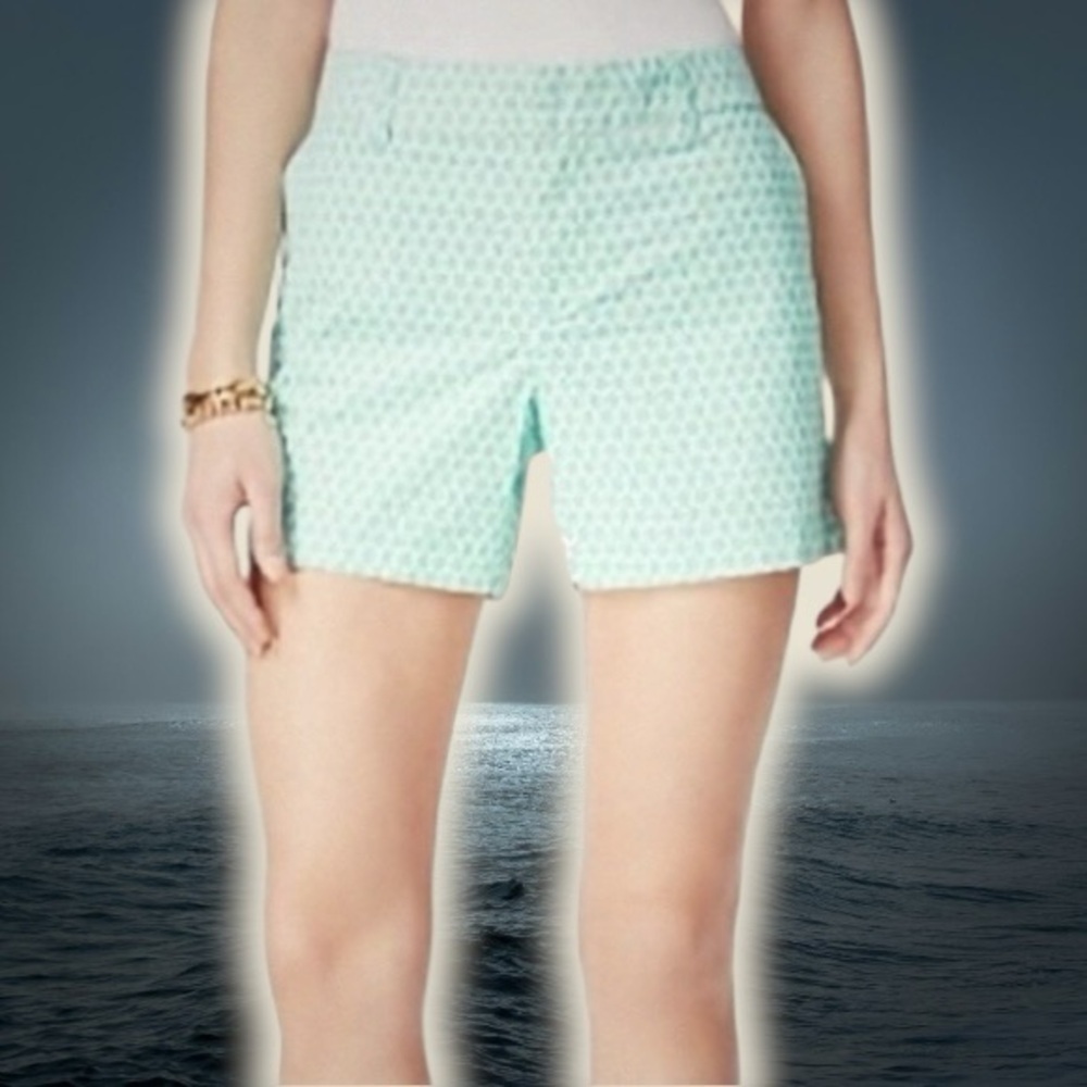 NWT Tommy Hilfiger Mint & White Geometric Honeycomb Print 5” Chino Shorts Size 6